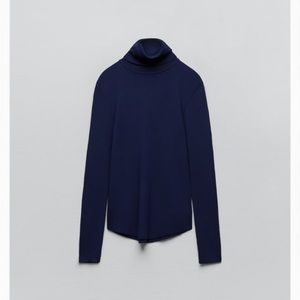 Basic extra fine knit sweater from Zara